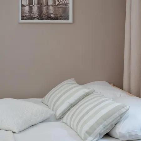 A Comfortable Near The Market Square By Renters 公寓 *
