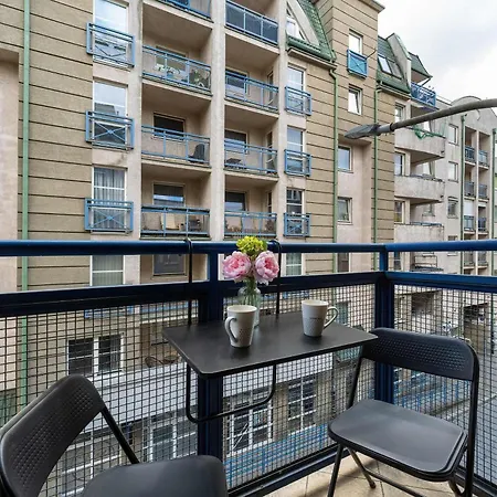A Comfortable Near The Market Square By Renters Appartement